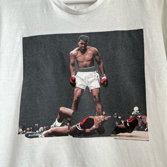 Muhammad Ali Graphic T-Shirt - Picture 3 of 5